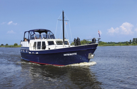 Motoryacht Antoinette