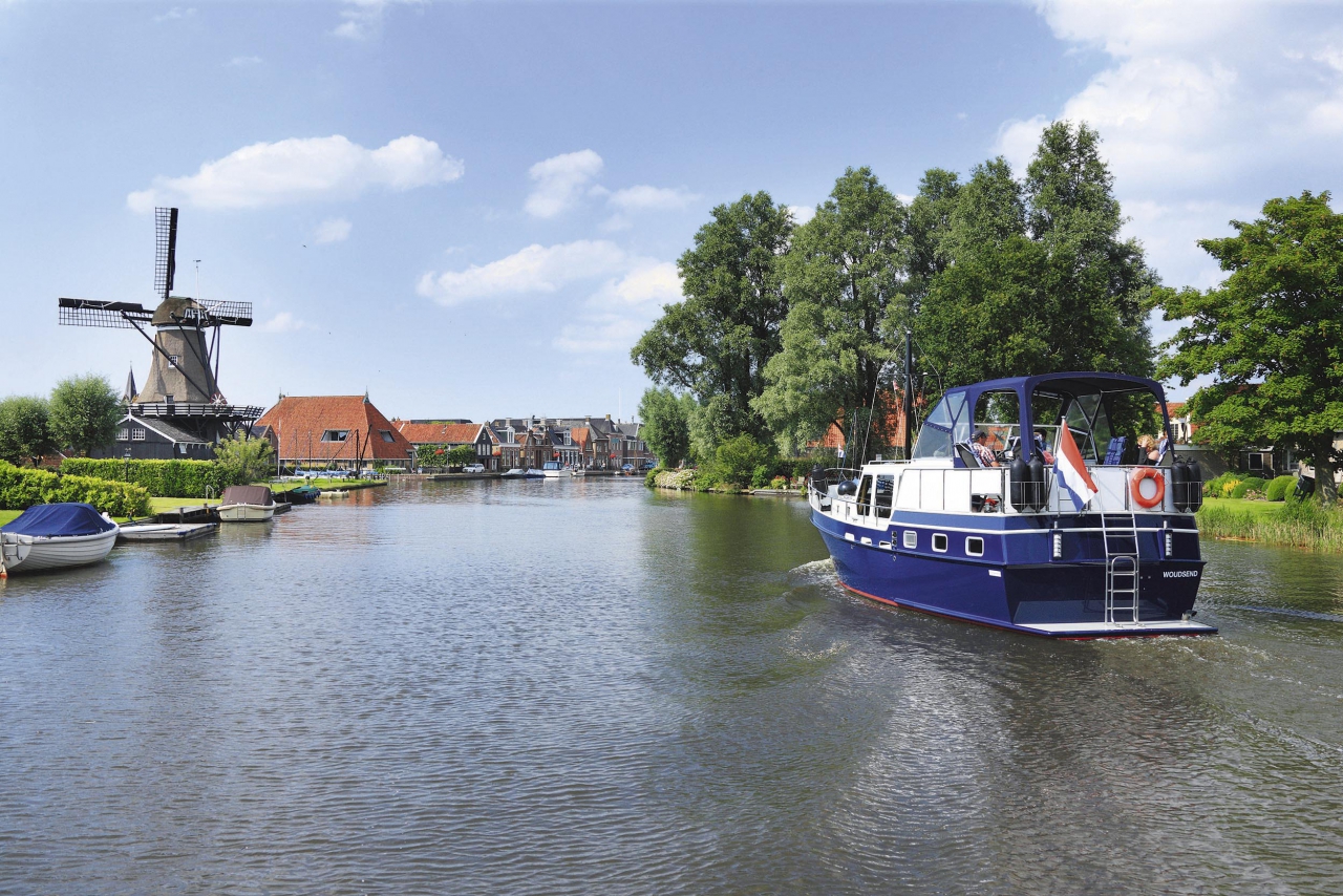 Motorjacht huren bij Jachtcharter Klompmaker